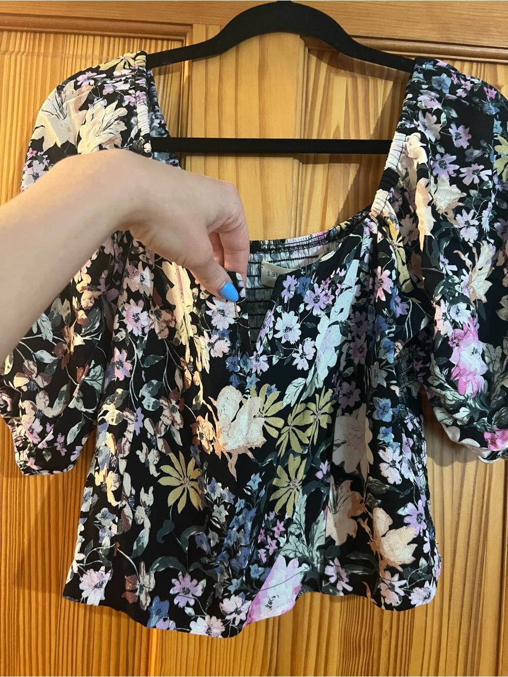 saltwater LUXE Black Floral Puff-Sleeve Blouse